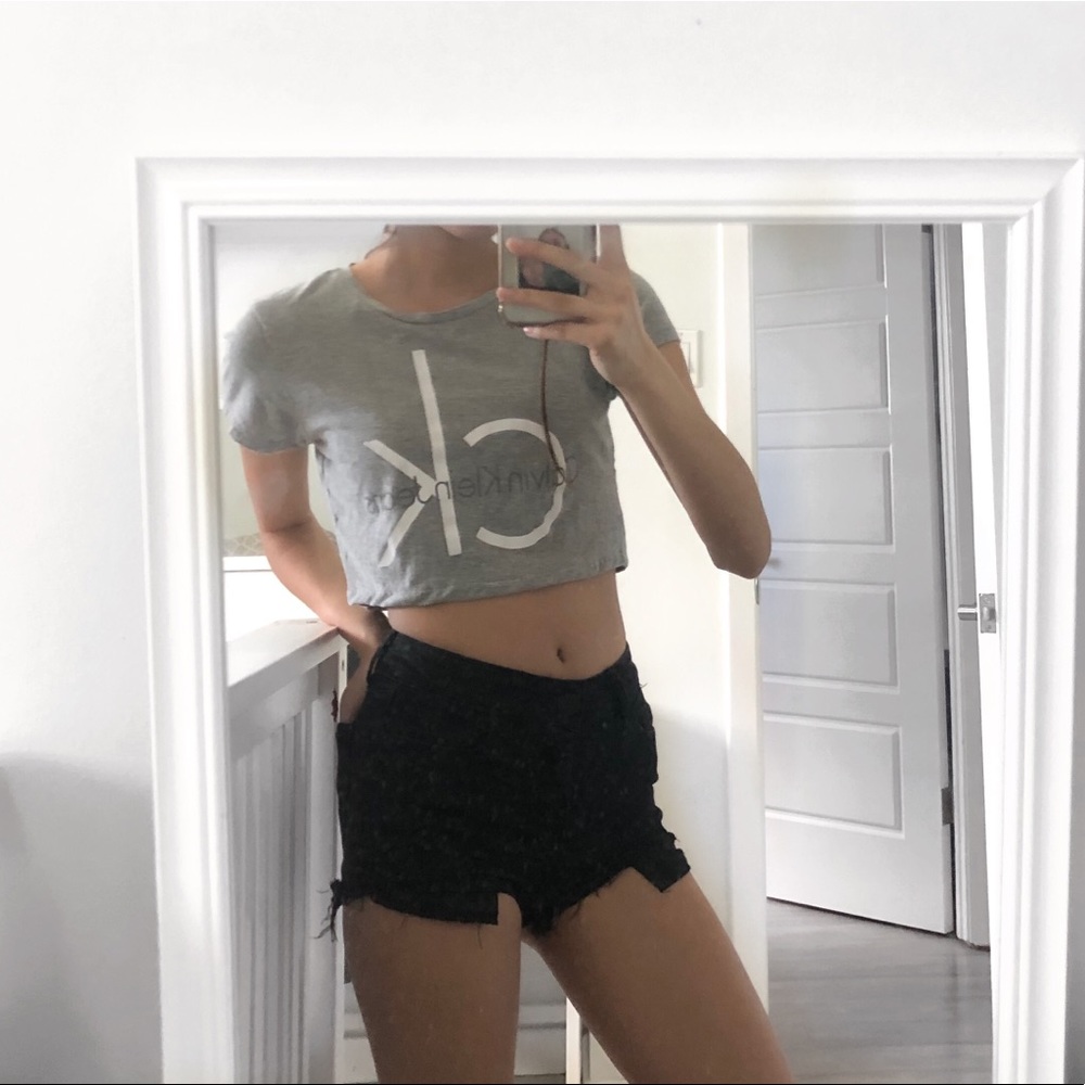CALVIN KLEIN CROP TOP